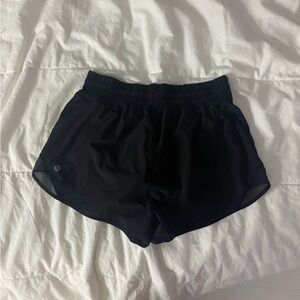 lululemon hotty hot shorts